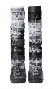 Blunt Envy V2 stunt scooter grips | Black White