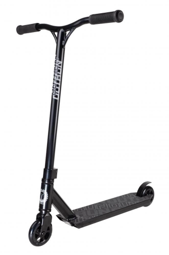 blazer-pro-outrun-2-hulajnoga-wyczynowa-stunt-scooter-kolobezka-black (1).jpg