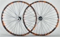 mafiabikes blad 29 komplet kół rowerowych Laufradsatz wheelie wheel set geared orange splatter (2).webp