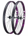 mafiabikes blad 27.5 komplet kół rowerowych Laufradsatz wheelie wheel set geared purple splatter (1).webp