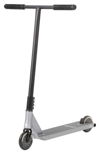invert-supreme-curbside-street-hulajnoga-wyczynowa-stunt-scooter-freestyle-kolobezka-medium-titanium (1).webp