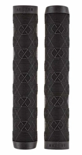 native-emblem-gripy-raczki-grips-griffe-hulajnogi-wyczynowej-stunt-scooter-black.webp