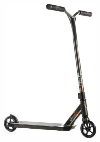 versatyl-cosmopolitan-v2-hulajnoga-wyczynowa-stunt-scooter-freestyle-kolobezka-black (1).webp