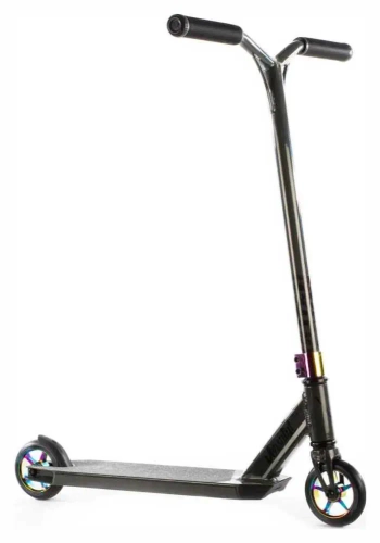 versatyl-cosmopolitan-v2-hulajnoga-wyczynowa-stunt-scooter-freestyle-kolobezka-neochrome (1).webp