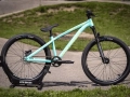 dartmoor-gamer-pump-24-dirt-rower-fahrrad-rad-kolo-bike-mint-banana-2023 (2).webp