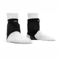 rekd-energy-covert-ochraniacze-kostki-knochelstütze-ankle-brace-chranice-kotníku (5).webp