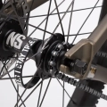 ns-bikes-26-movement-3-godziek-dirt-jump-rower-fahrrad-rad-kolo-bike-olive-rust (5).webp