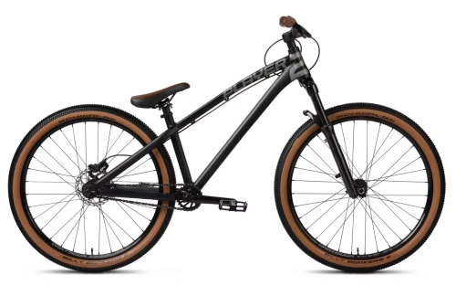 rower-dirt-dartmoor-two6player-evo-26-rad-fahrrad-rad-kolo-black-my25 (1).webp