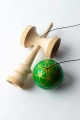 Sweets-Kendama-Johnny-Raekes-Pro-V2-BS-Sticky-Clear-rmdbike-3.webp