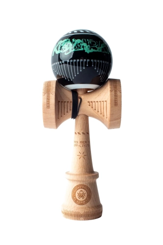 Sweets-Kendama-Kompany-Signature-Legend-Shape-rmdbike-1.webp