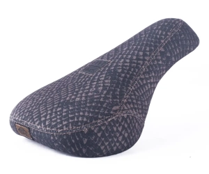 Cult Vans Slip-On Mid siodełko BMX Pivotal | Snakeskin