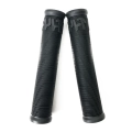 cult-crew-gripy-rączki-bmx-grips-griffe-hulajnogi-wyczynowej-stunt-scooter-black (2).webp