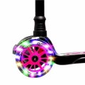 i-glide-3-trzy-kolowa-hulajnoga-dziecka-dreirad-kinder-roller-trikolove-kolobezky-deti-black-pink (3).webp