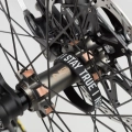 ns-bike-synonym-rc2-29-mtb-trail-rower-fahrrad-rad-kolo-bike-grey (18).webp