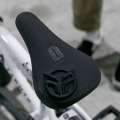 federal-bmx-logo-mid-pivotal-siodelko-sattel-sedlo-seat-black (2).webp