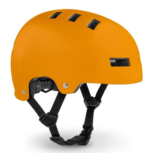 bluegrass-superbold-kask-skate-bmx-helm-prilba-orange.webp