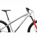 dartmoor-primal-evo-29-mtb-rower-rad-fahrrad-kolo-silver-brushed (4).webp