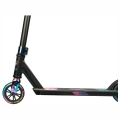panda-initio-v2-hulajnoga-wyczynowa-stunt-scooter-freestyle-kolobezka-black-rainbow (4).webp