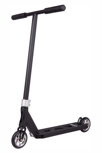 striker-essential-hulajnoga-wyczynowa-stunt-scooter-freestyle-kolobezka-black-silver (1).webp